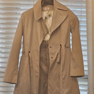 Trench Coat by VIA SPIGA